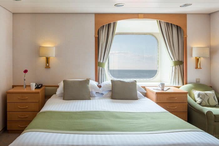P&O Cruises Aurora Sea View Adapted 4.jpg